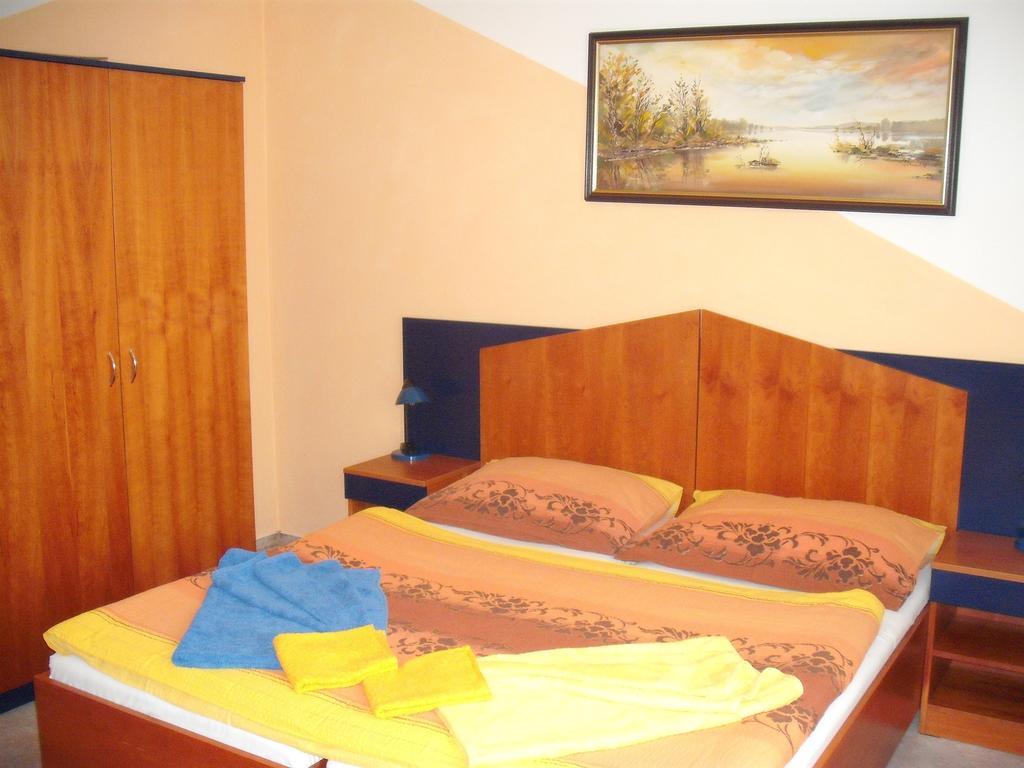Hotel Forman Mladá Boleslav Szoba fotó